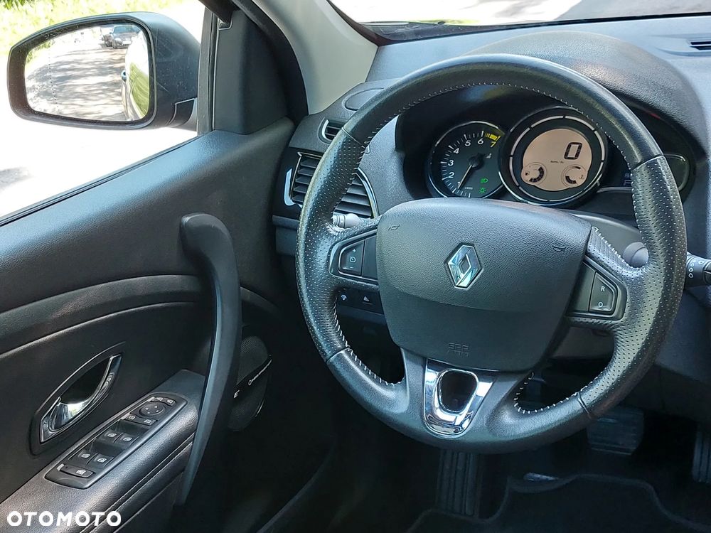 Renault Megane 1.2 16V TCE Energy Bose Edition - 10