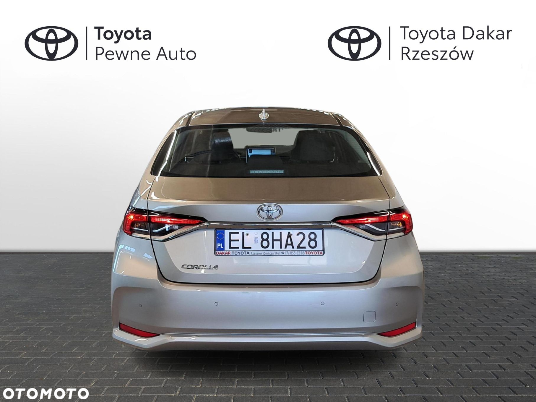 Toyota Corolla - 4