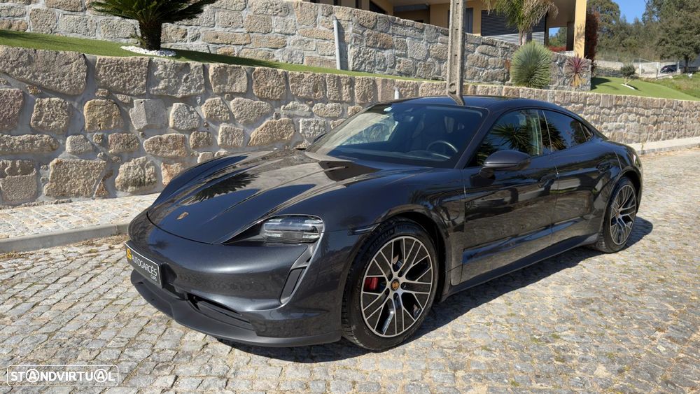 Porsche Taycan 4S - 8