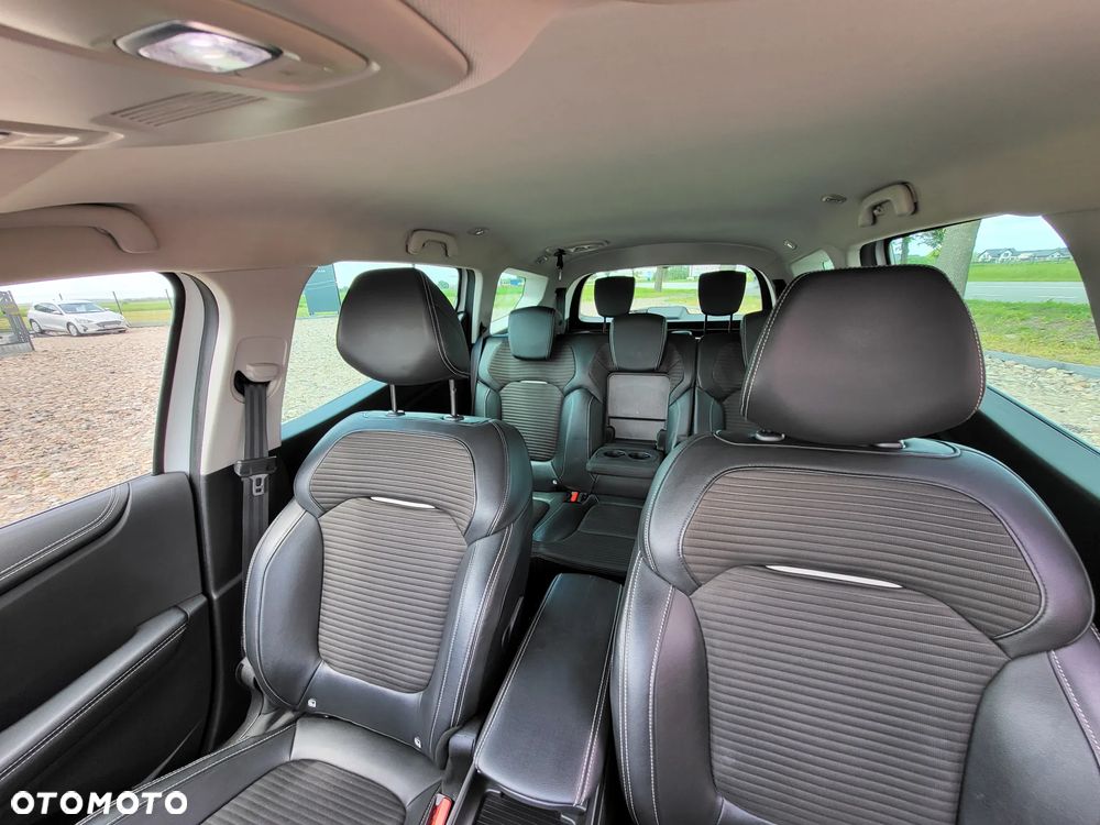 Renault Scenic - 18