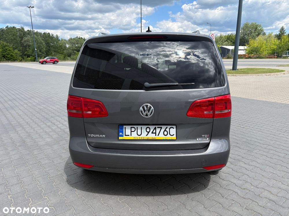 Volkswagen Touran 1.6 TDI DPF BlueMotion Technology Highline - 6