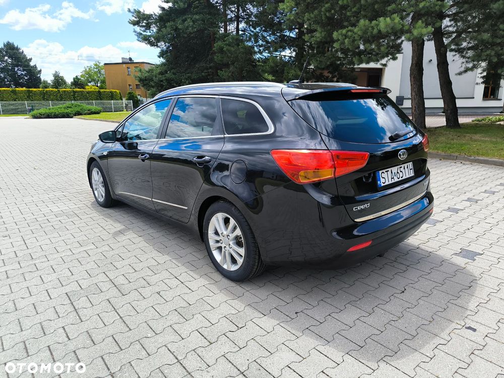 Kia Ceed 1.6 CRDi 128 Platinum Edition - 7
