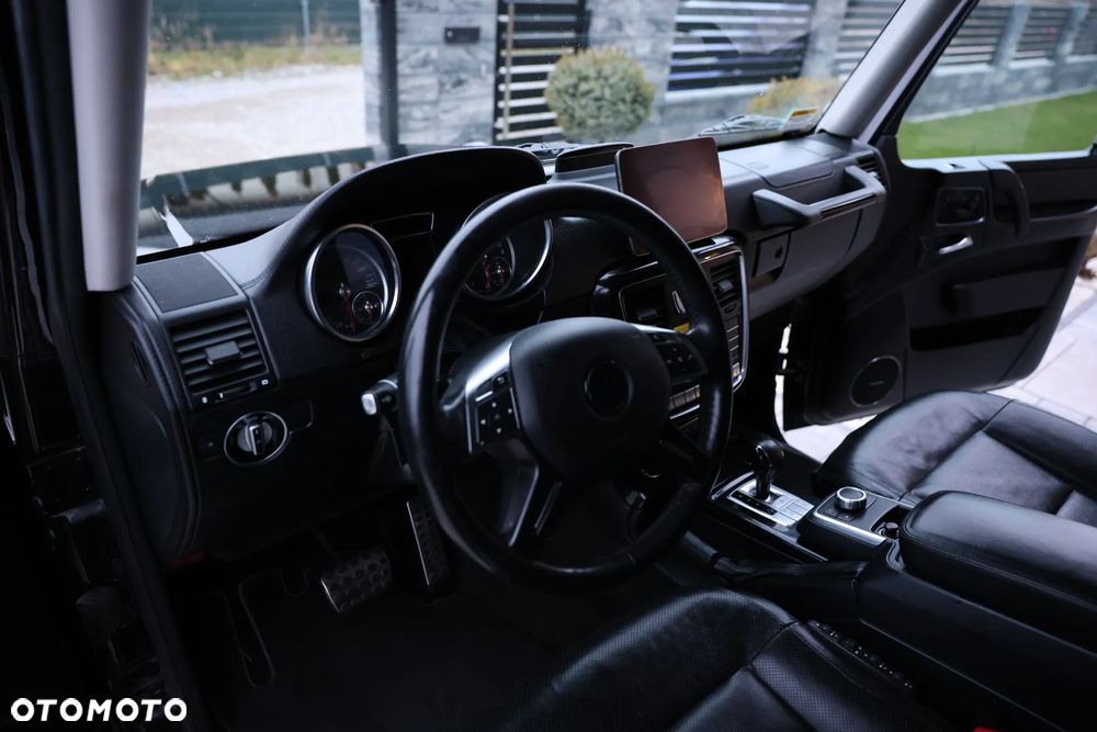 Mercedes-Benz Klasa G 500 7G-TRONIC - 26