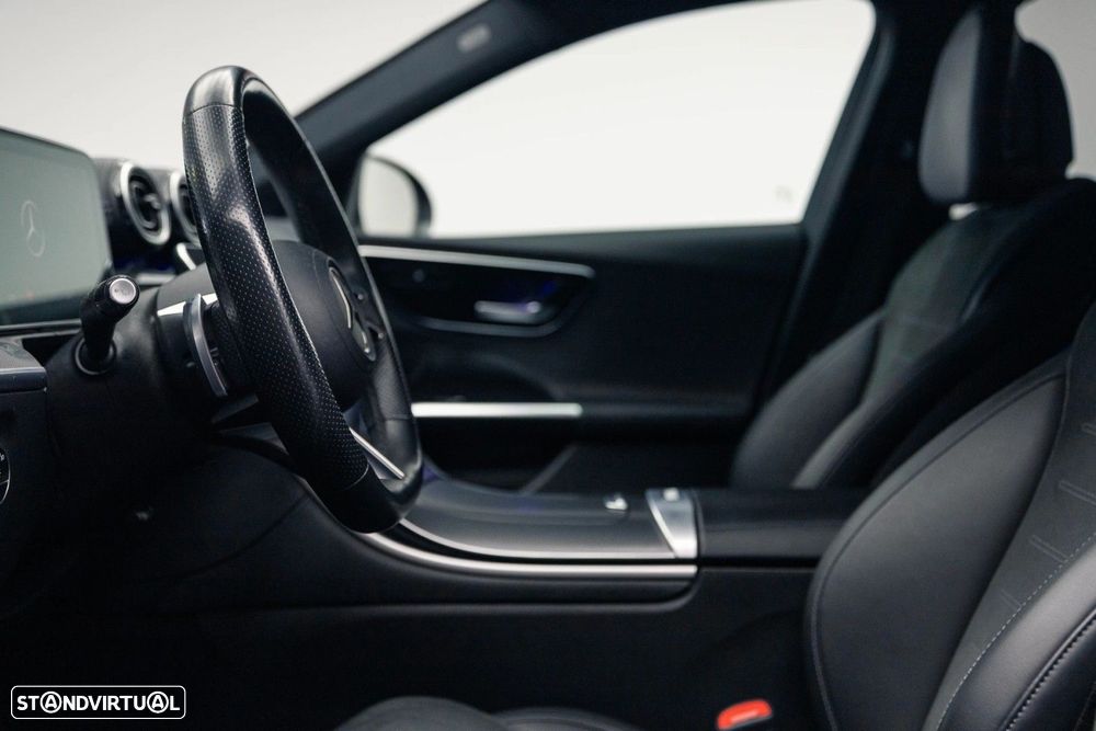 Mercedes-Benz C 300 e AMG Line - 19
