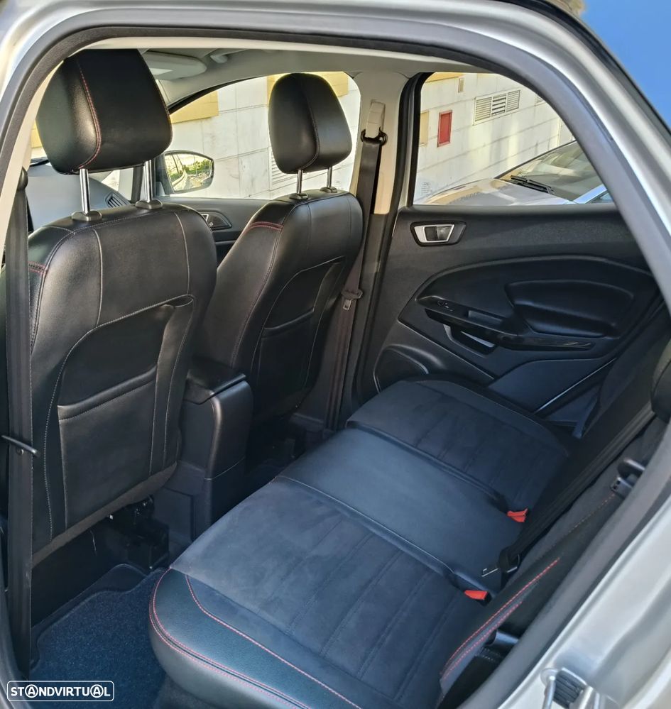 Ford EcoSport 1.0 EcoBoost ST-Line Plus - 24