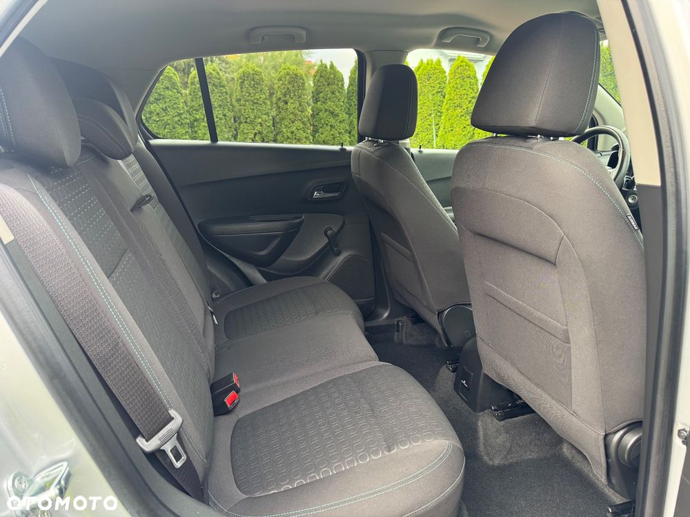 Chevrolet Trax 1.6 LS - 18