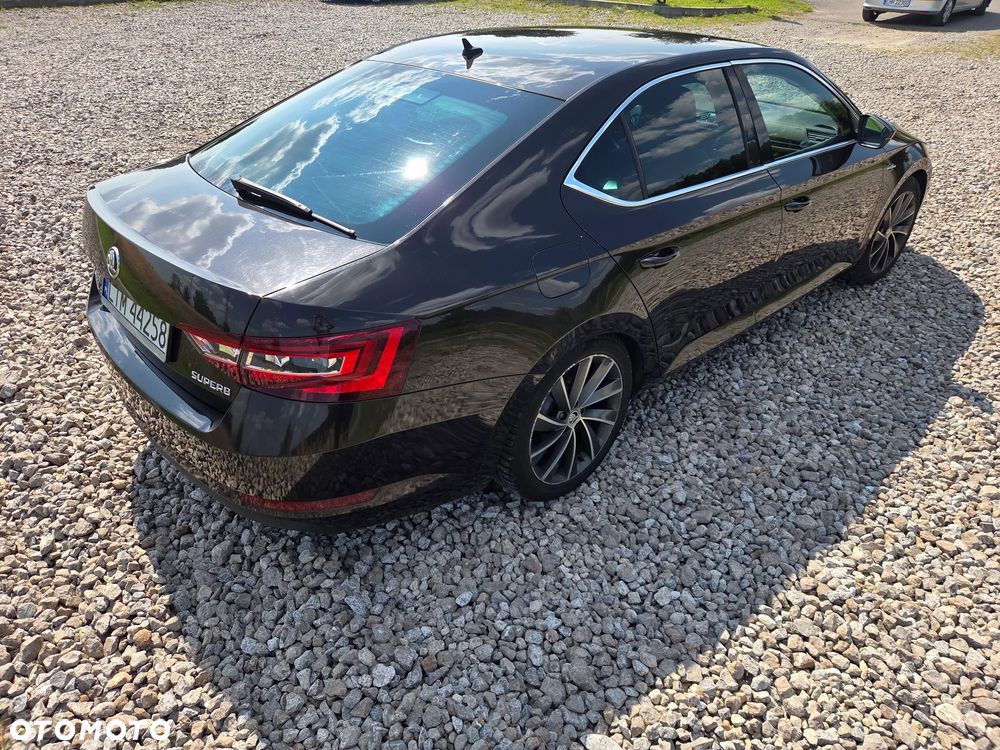 Skoda Superb 2.0 TDI L&K DSG - 3