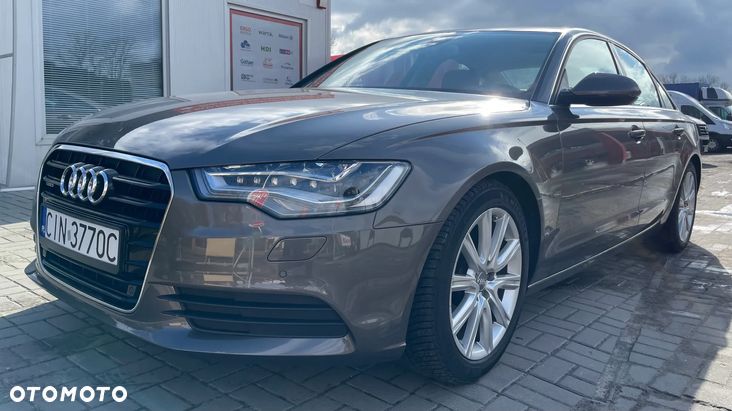 Audi A6 3.0 TDI DPF quattro S tronic sport selection