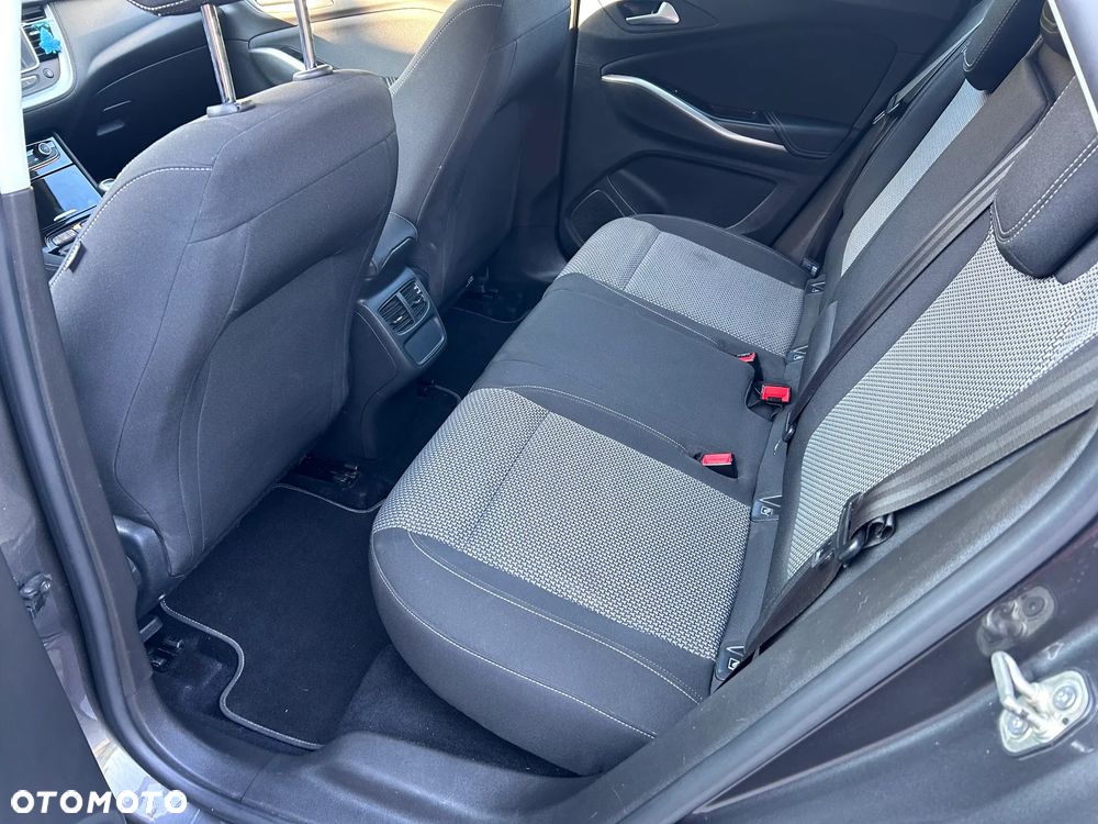 Opel Grandland X 1.5 D Start/Stop Business Edition - 18