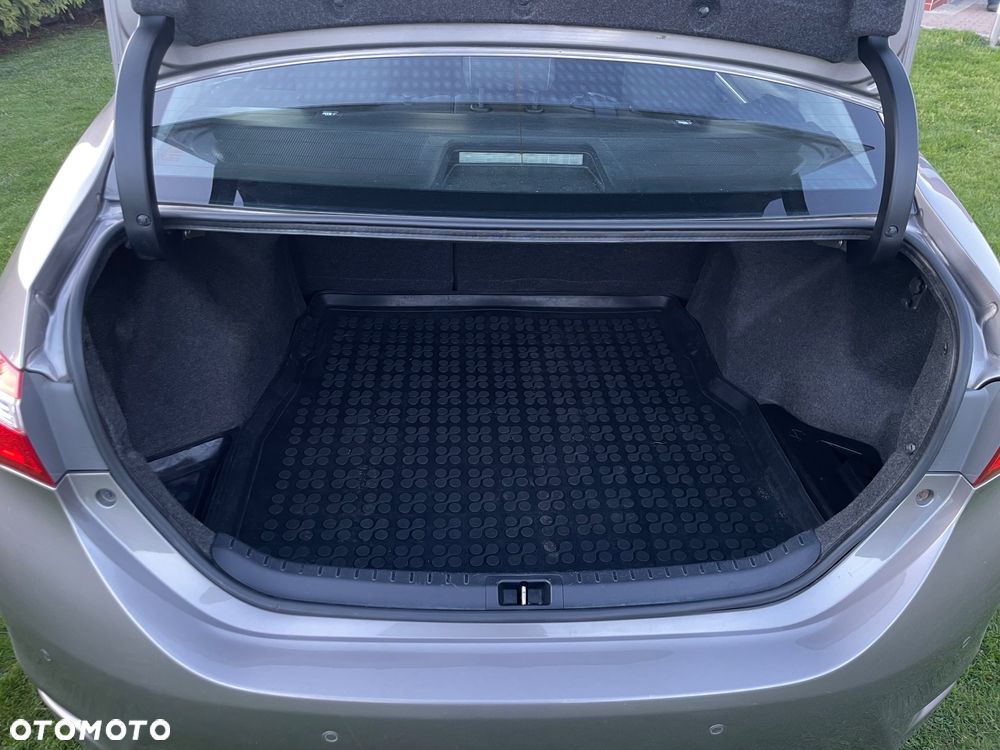 Toyota Corolla 1.6 Valvematic Life - 20