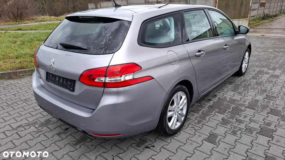 Peugeot 308 PureTech 130 GPF Stop & Start Allure - 2