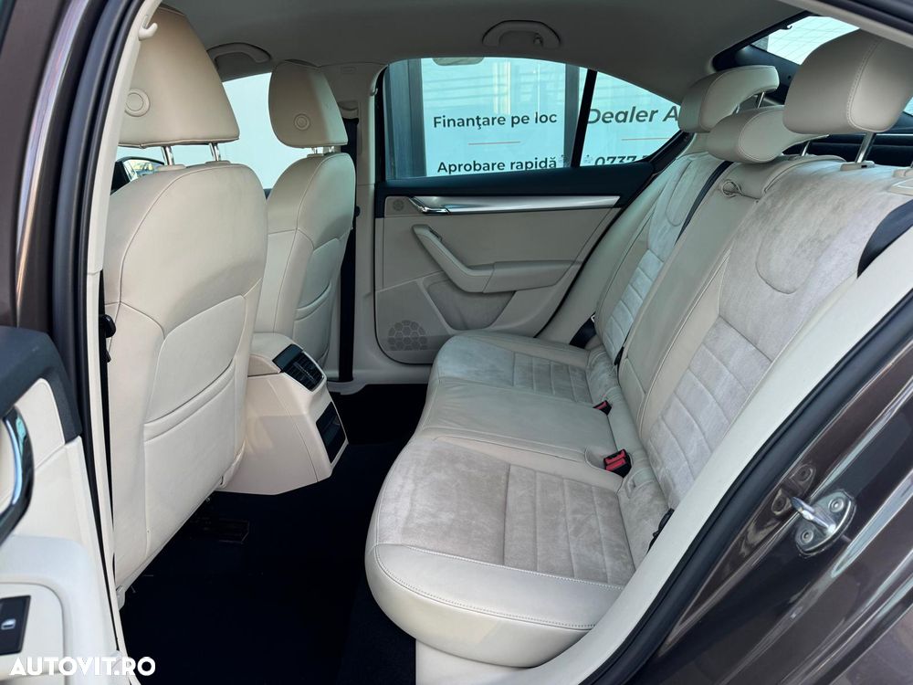 Skoda Octavia 1.6 TDI DSG Style - 15