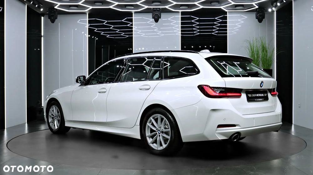 BMW Seria 3 318i Advantage sport - 6