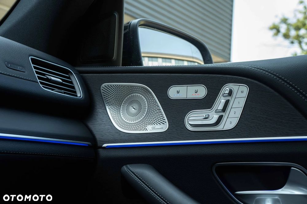 Mercedes-Benz GLE - 19