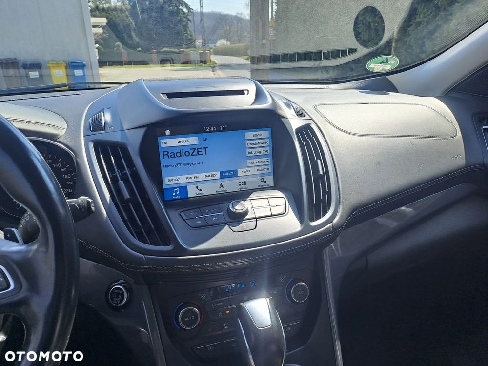 Ford Kuga 2.0 TDCi 4x4 Vignale - 27