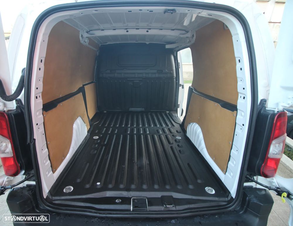Toyota Proace Verso Electric 100KW GX 2L - 22