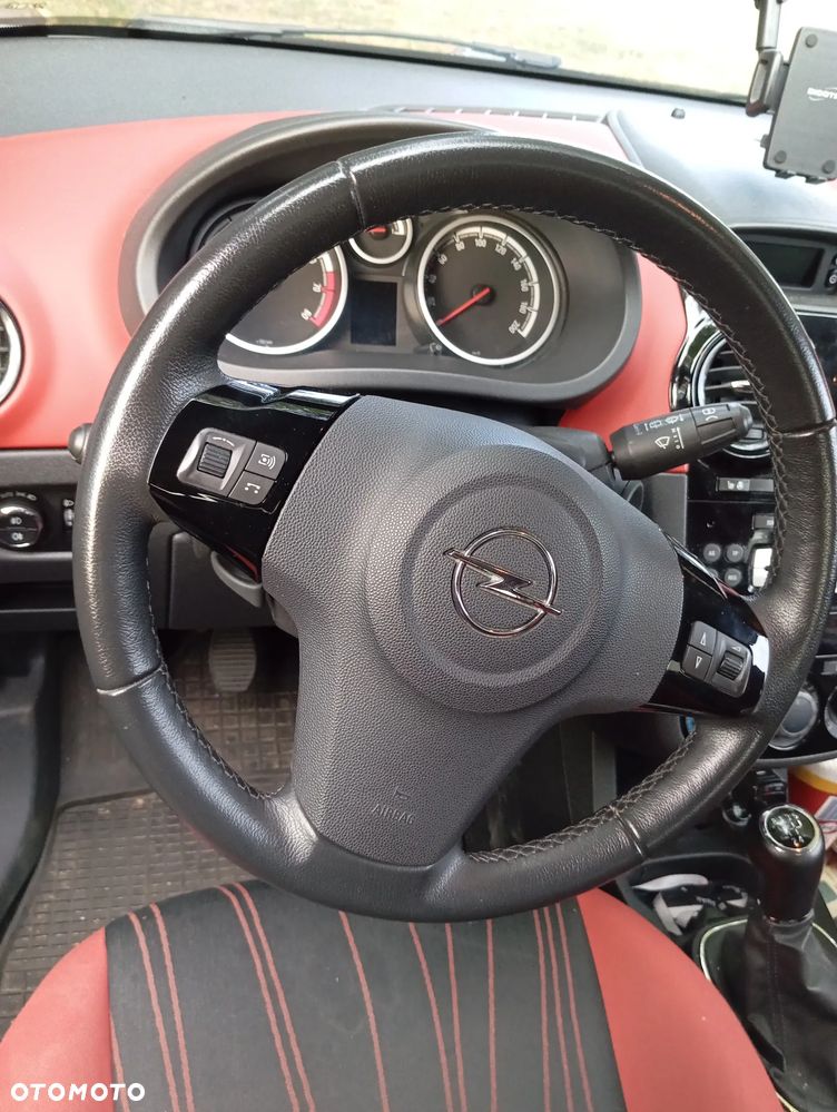 Opel Corsa 1.4 16V Edition 111 Jahre - 3
