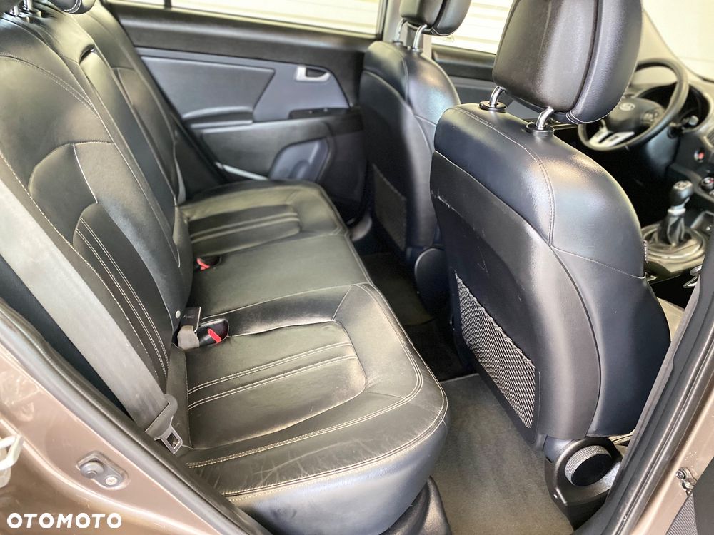 Kia Sportage 2.0 CRDI XL - 17