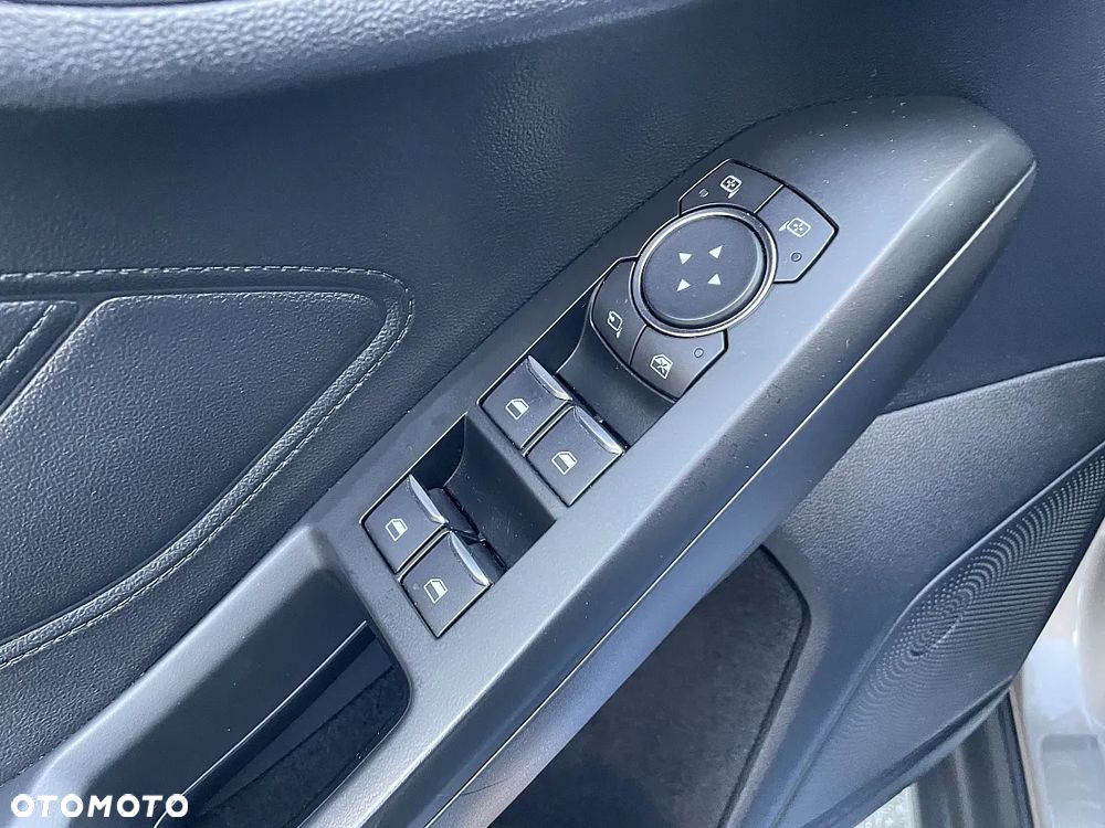 Ford Focus 1.0 EcoBoost Active - 28