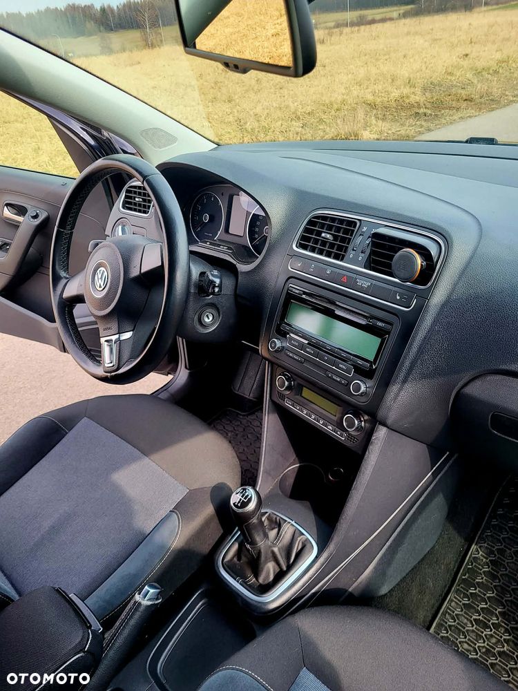 Volkswagen Polo - 11