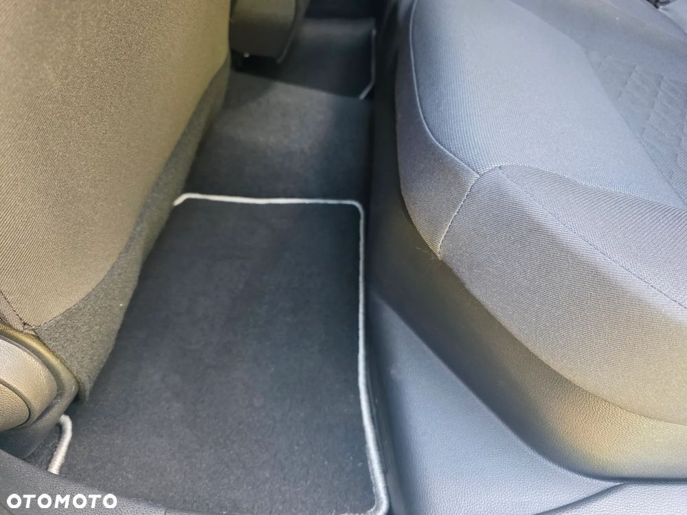 Toyota Corolla 1.8 Hybrid GPF Comfort - 26