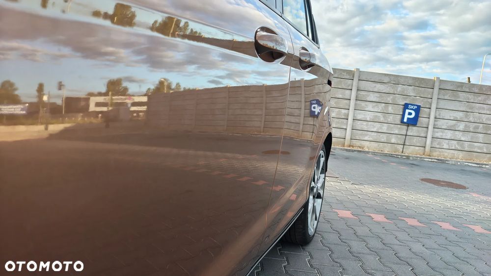 Ford B-MAX - 13