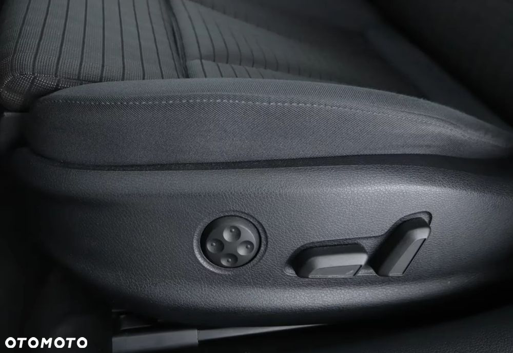Audi A3 Limousine 40 TFSI Quattro Sport S tronic - 8