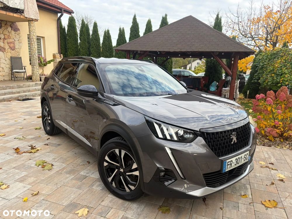 Peugeot 2008 - 11
