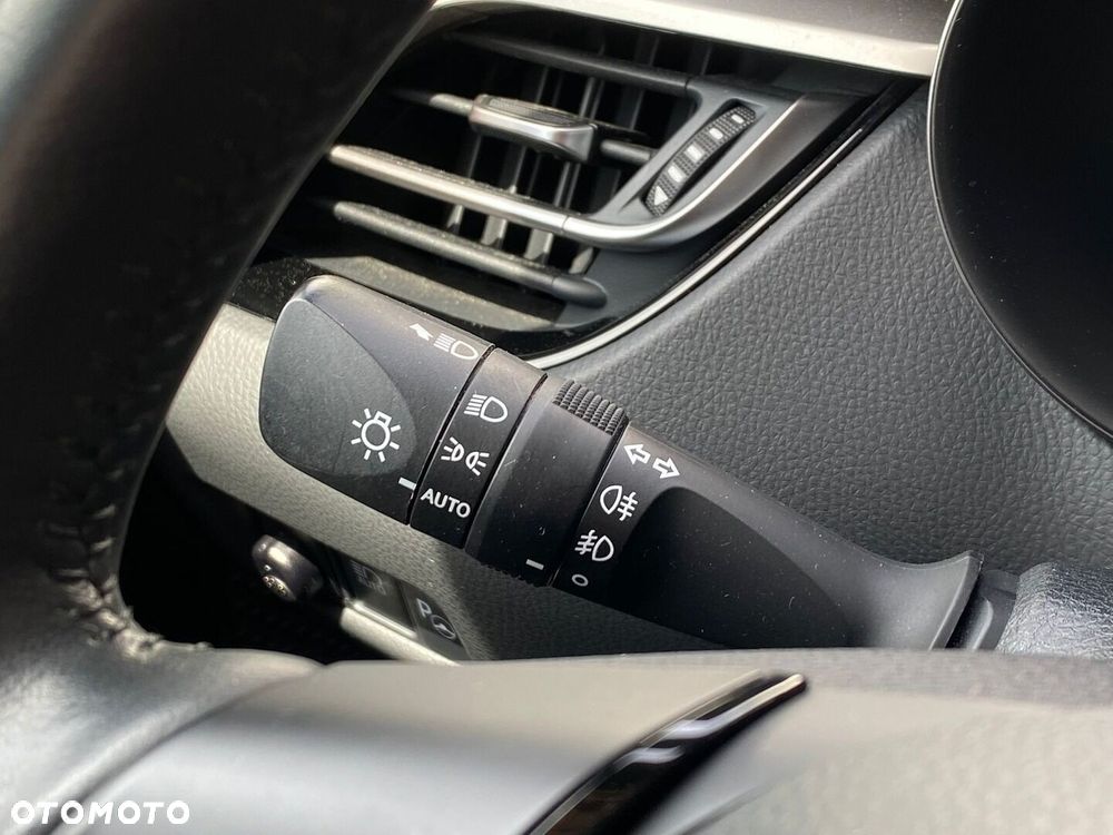 Toyota C-HR 1.8 Hybrid Executive - 22