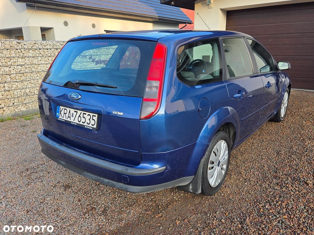 Ford Focus - 5