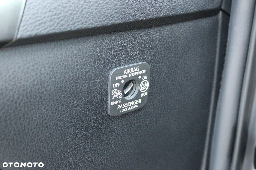 Toyota C-HR 1.2 T Prestige CVT 4x4 - 28