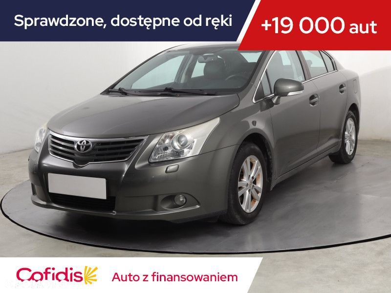 Toyota Avensis - 2