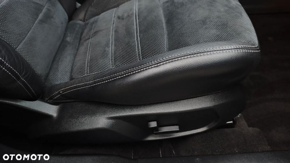 Ford Mondeo 2.0 FF Titanium - 19