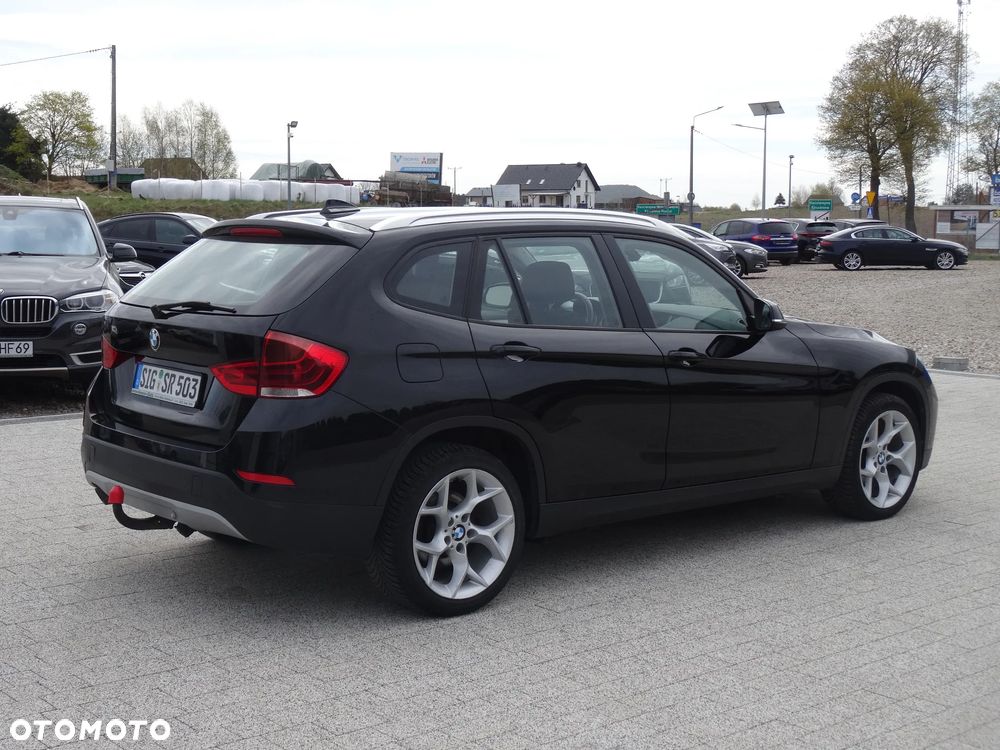 BMW X1 sDrive18d xLine - 14