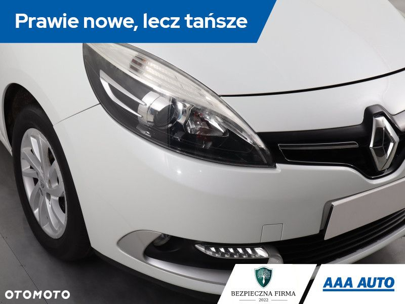 Renault Grand Scenic - 23