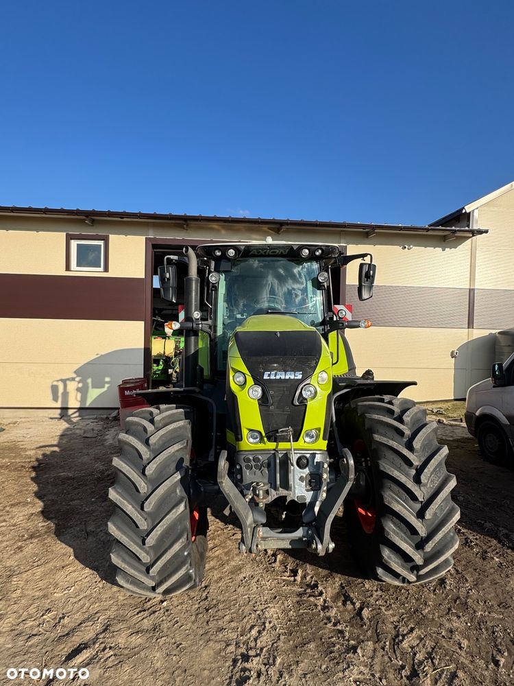 Claas AXION 830 - 1