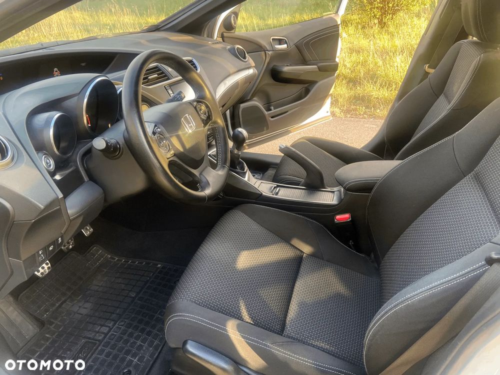 Honda Civic 1.4 Sport (Honda Connect+) - 8