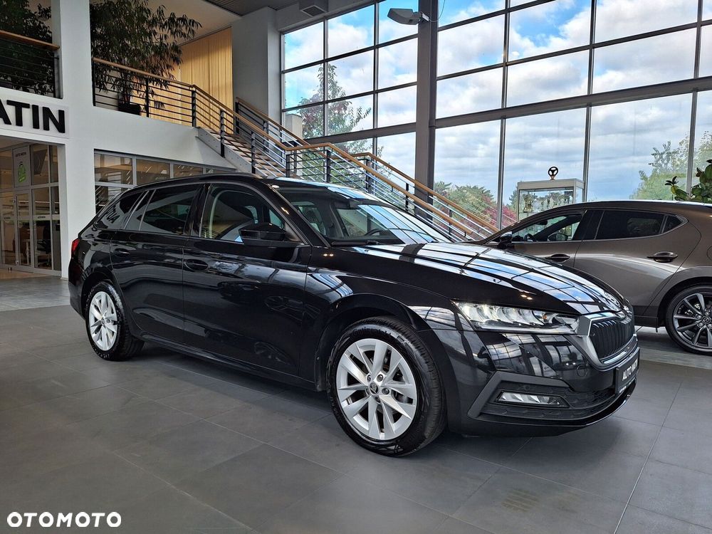 Skoda Octavia 2.0 TDI Ambition - 11
