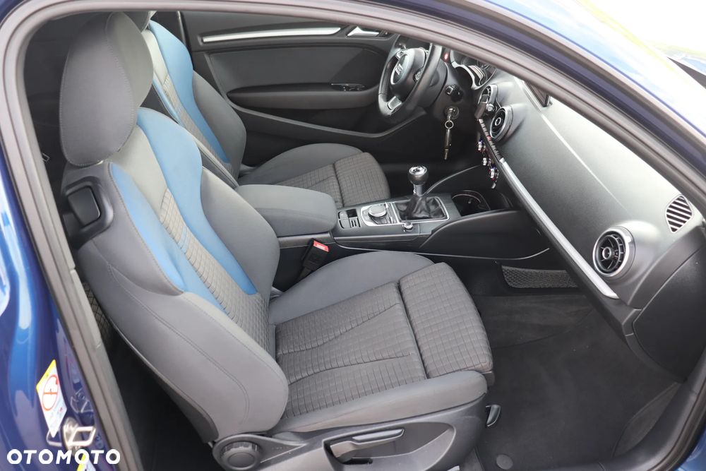 Audi A3 3-drzwiowe 1.6 TDI S line Sportpaket - 18