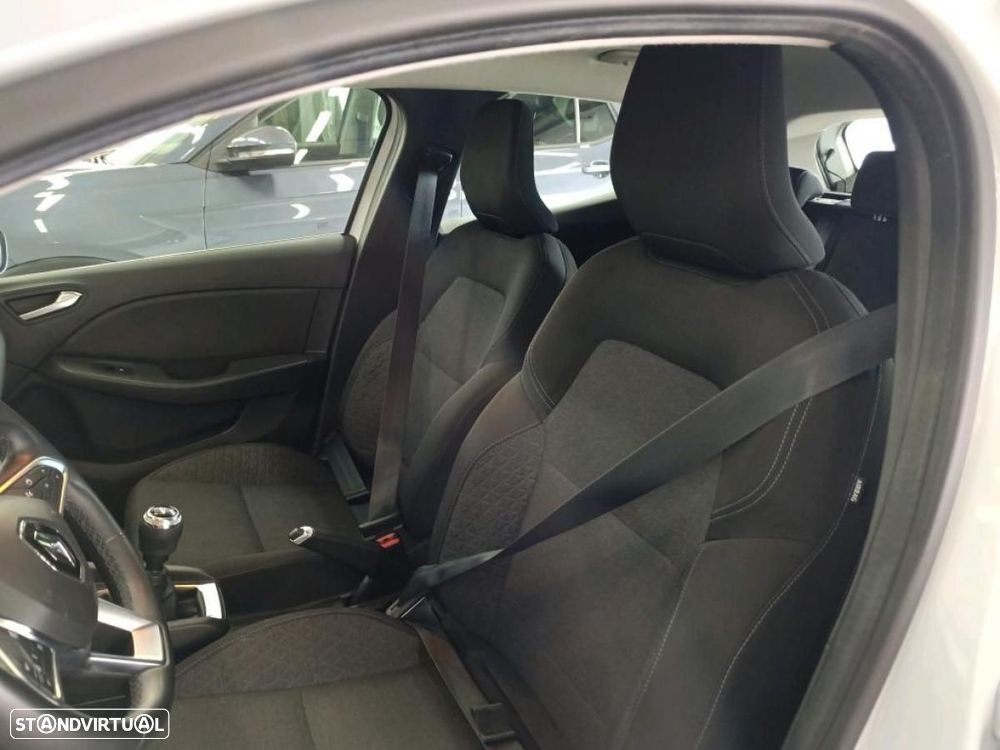 Renault Clio 1.5 Blue dCi Intens - 4