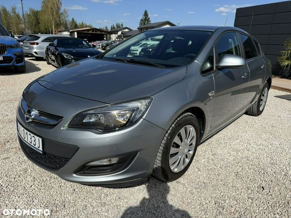 Opel Astra - 1