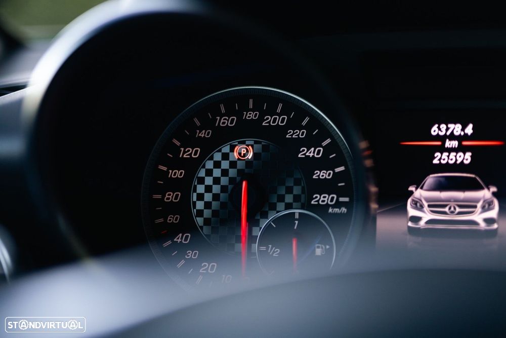 Mercedes-Benz SLC 43 AMG Standard - 48