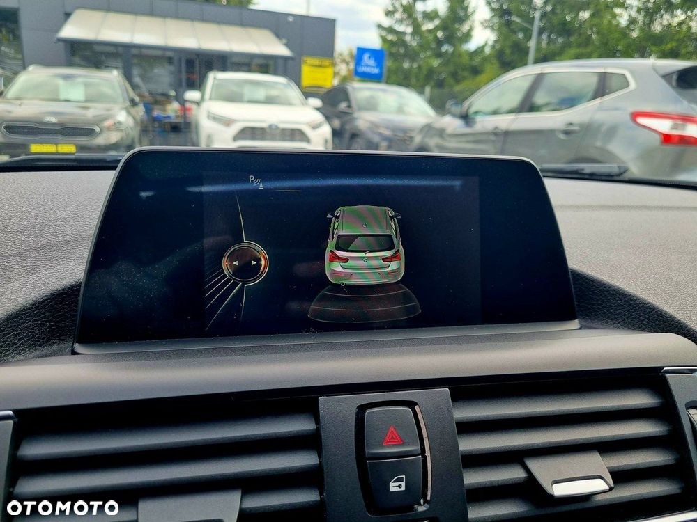 BMW Seria 1 118d Sport Line - 24