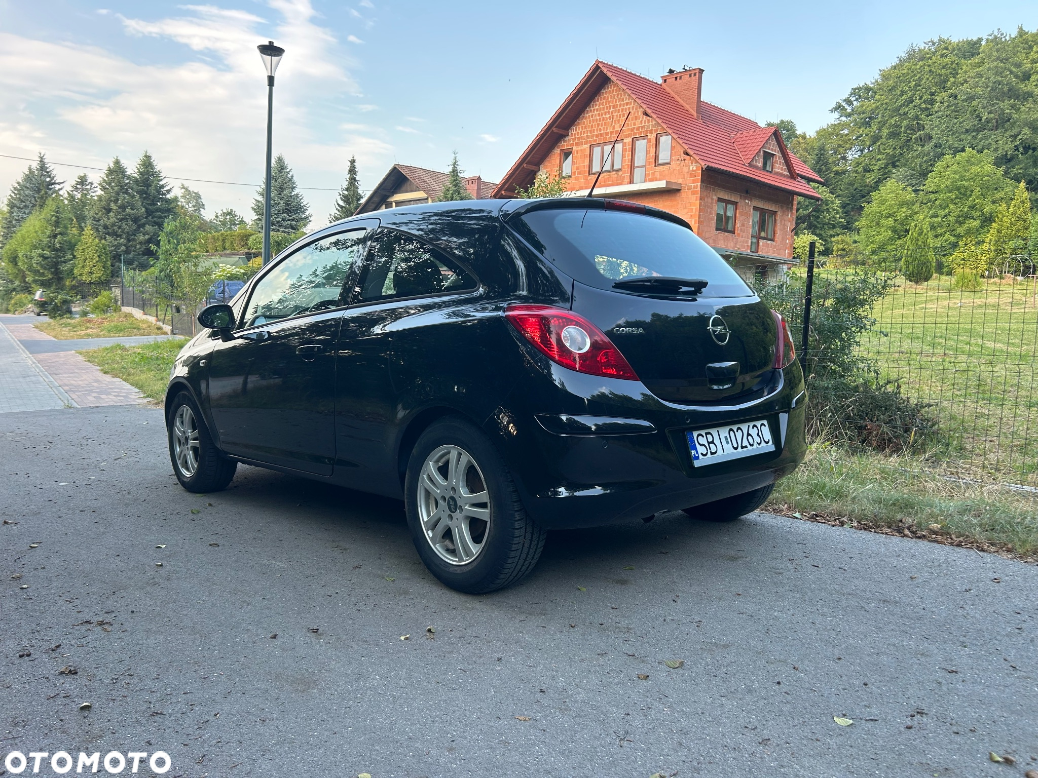 Opel Corsa 1.4 16V Edition - 30