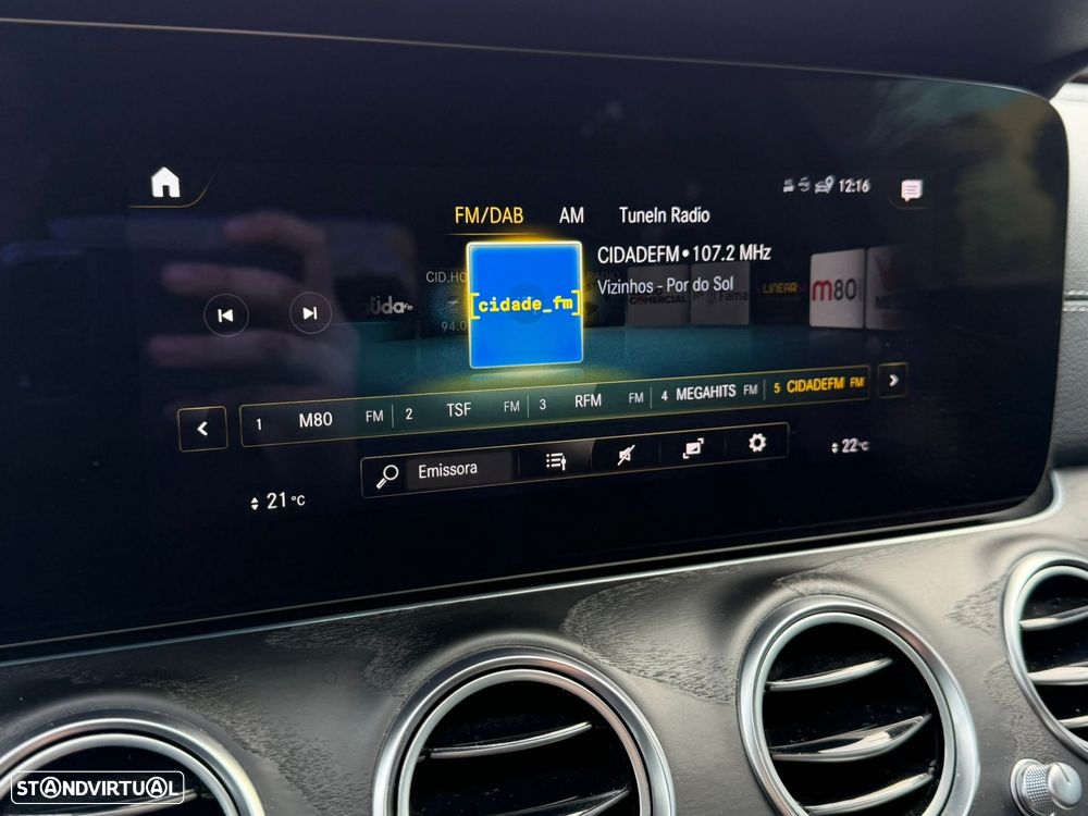 Mercedes-Benz E 300 de AMG Line - 38