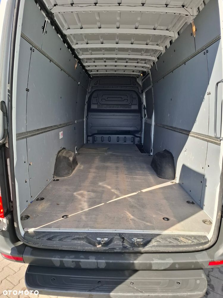 Mercedes-Benz SPRINTER L4H2 - 8