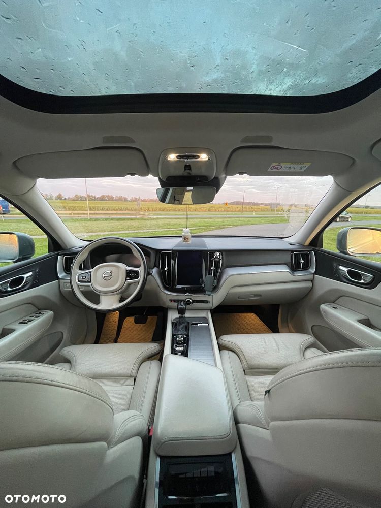 Volvo XC 60 D5 AWD Inscription - 9