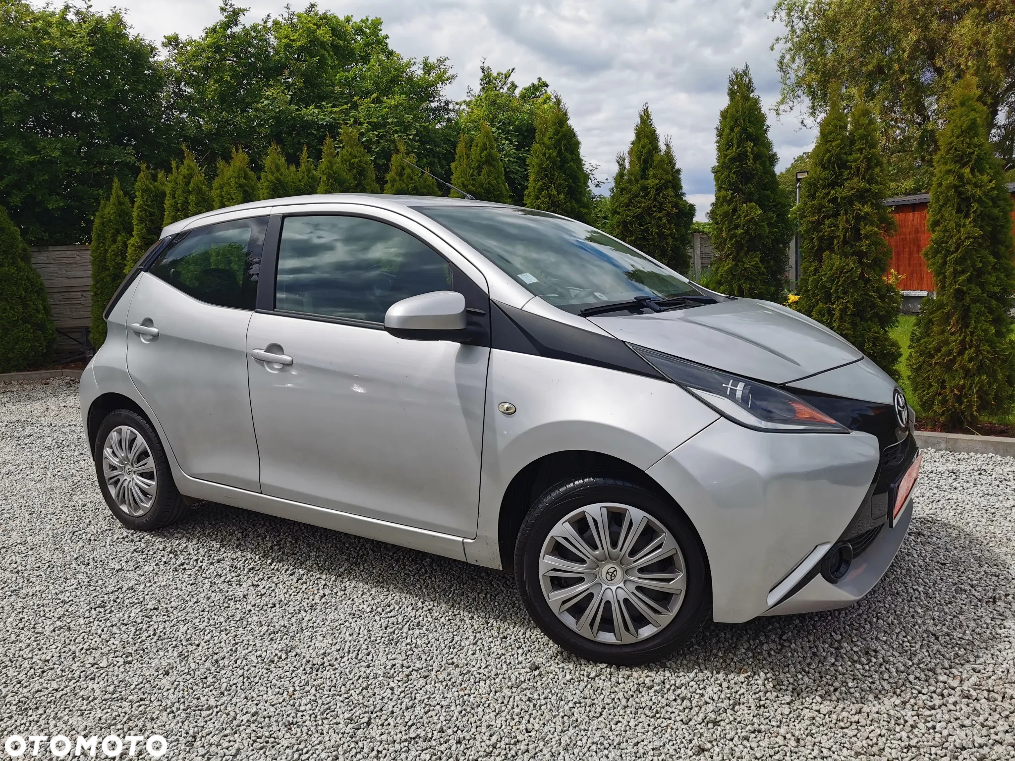 Toyota Aygo x-play - 5
