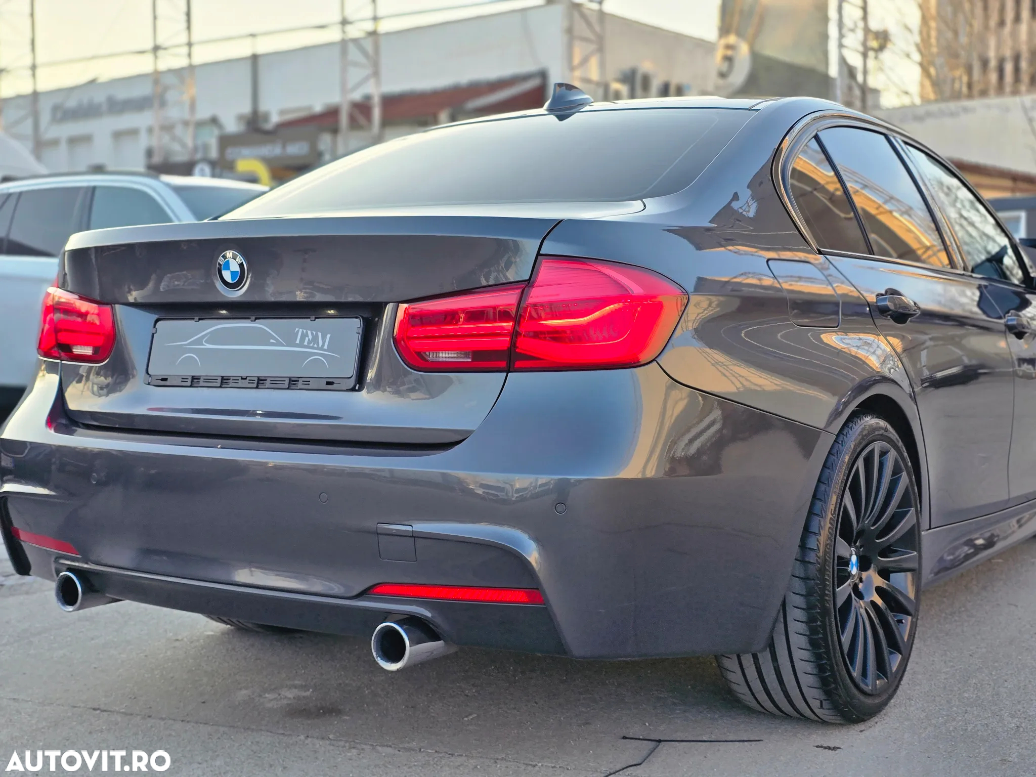 BMW Seria 3 318i Aut. M Sport - 2