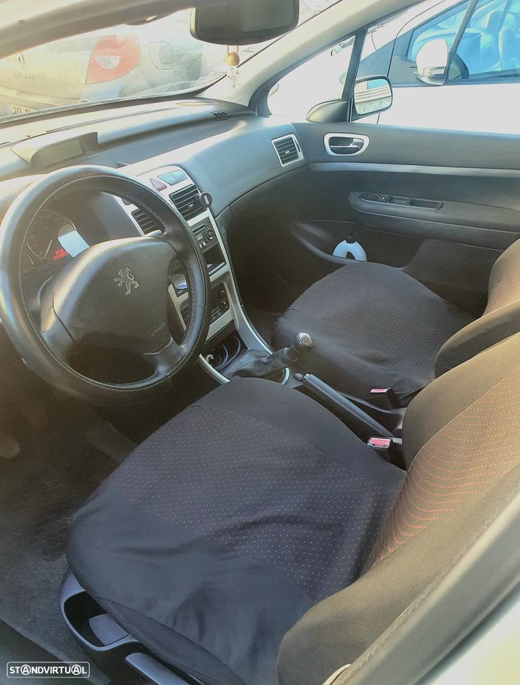 Peugeot 307 SW 1.6 HDi FAP Premium - 21
